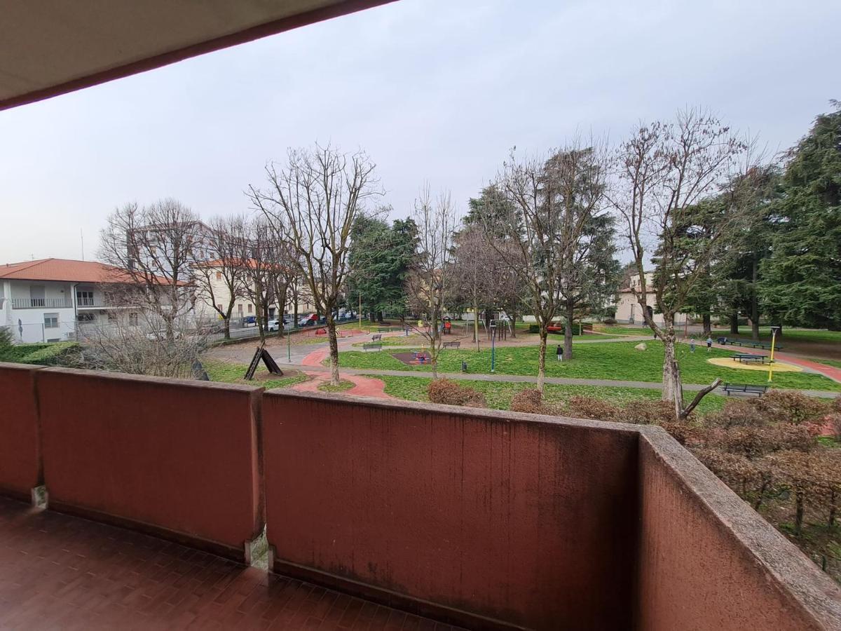 Appartamento La Finestra Sul Parco 달미네 외부 사진